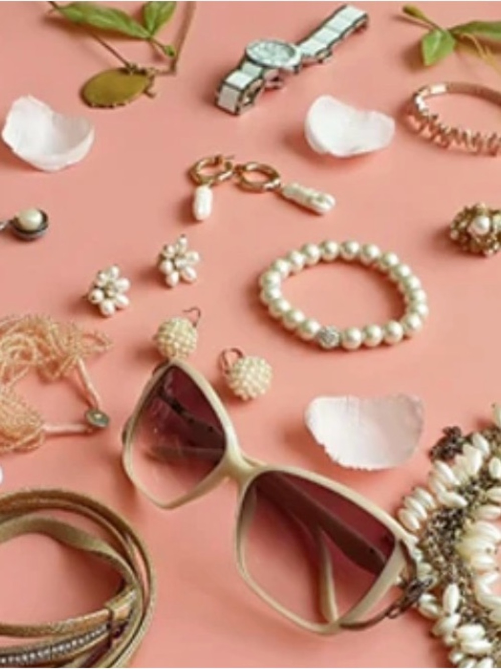 Random Pieces (Accessories) - Picture 3 of 3